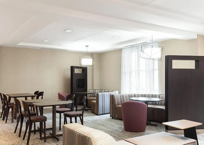 Courtyard By Marriott Charlottesville - University Medical Center